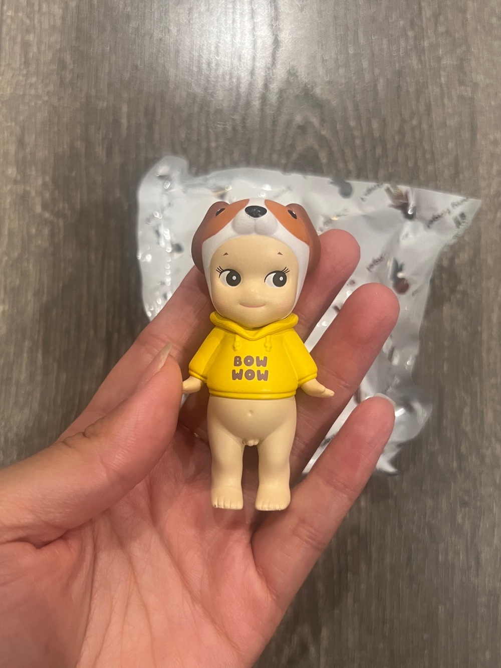Brand NEW Sonny Angel Dog Time Series Mini Figure - Beagle